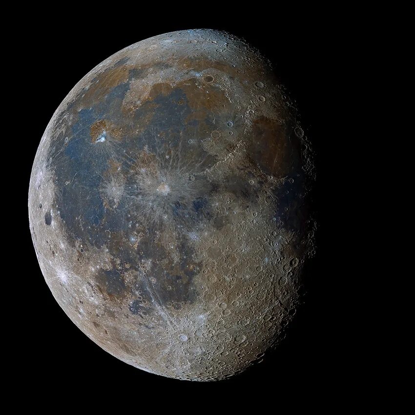 старейшая луна. старейшая луна. Luna old. убывающая луна. стареющая луна.