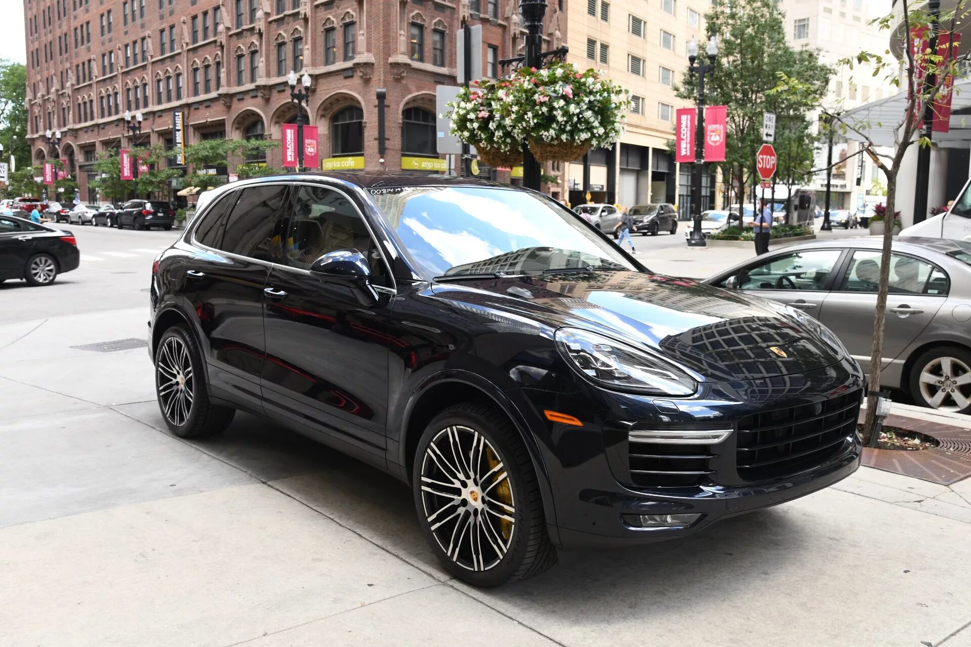 Порш каен турбо. Порше Кайен 2016. Porsche Cayenne Turbo s 2016. Порше Кайен турбо. Порше Кайен Turbo s.