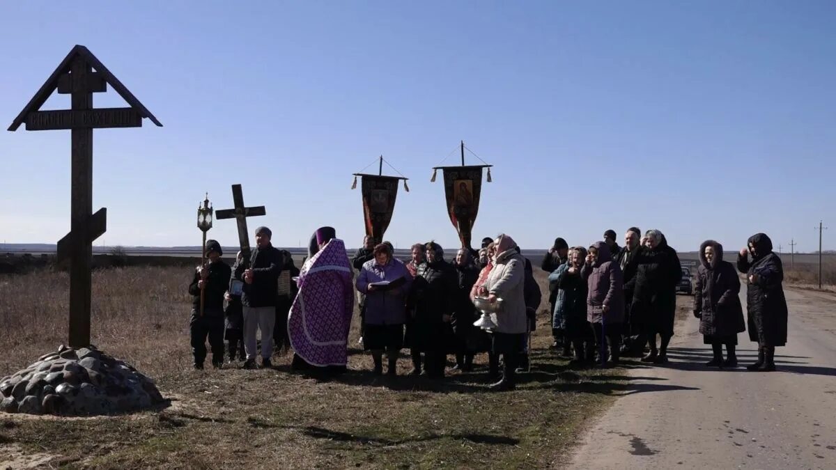 Село Печерники Михайловского района Рязанской области. Печерники Михайловский район Рязанской области. Крестный ход против интернета. Крестный ход Ханты. Погода в печерниках