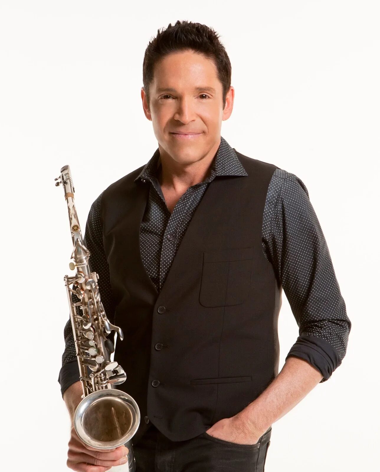 Dave Koz. Dave Koz фото. Дэйв коз джазист. Мим саксофонист. Исполнение на саксофоне