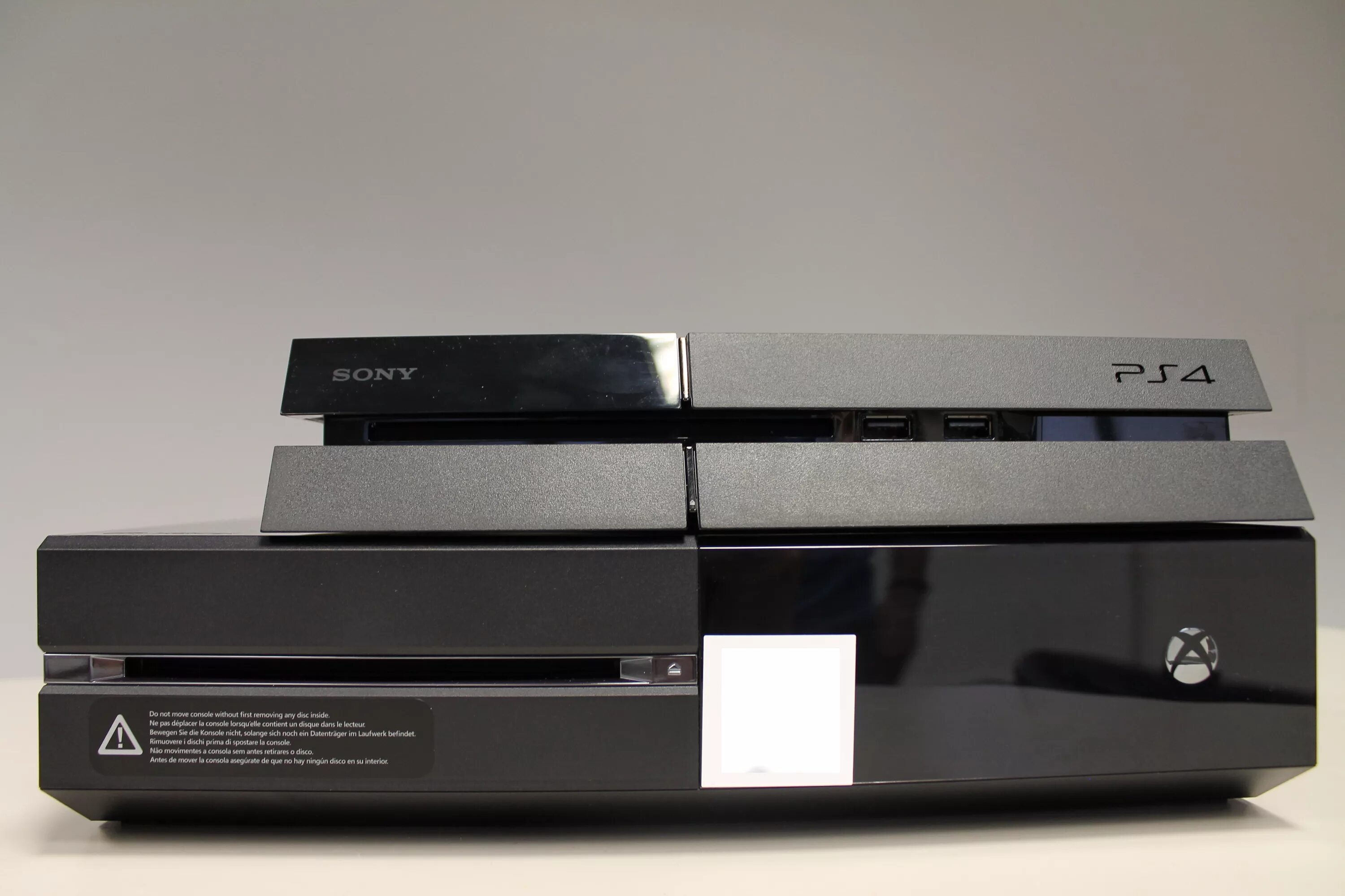 Ps4 Xbox one. Габариты пс4 фат. ПСП 4 фат. Xbox one fat. Что означает ps4