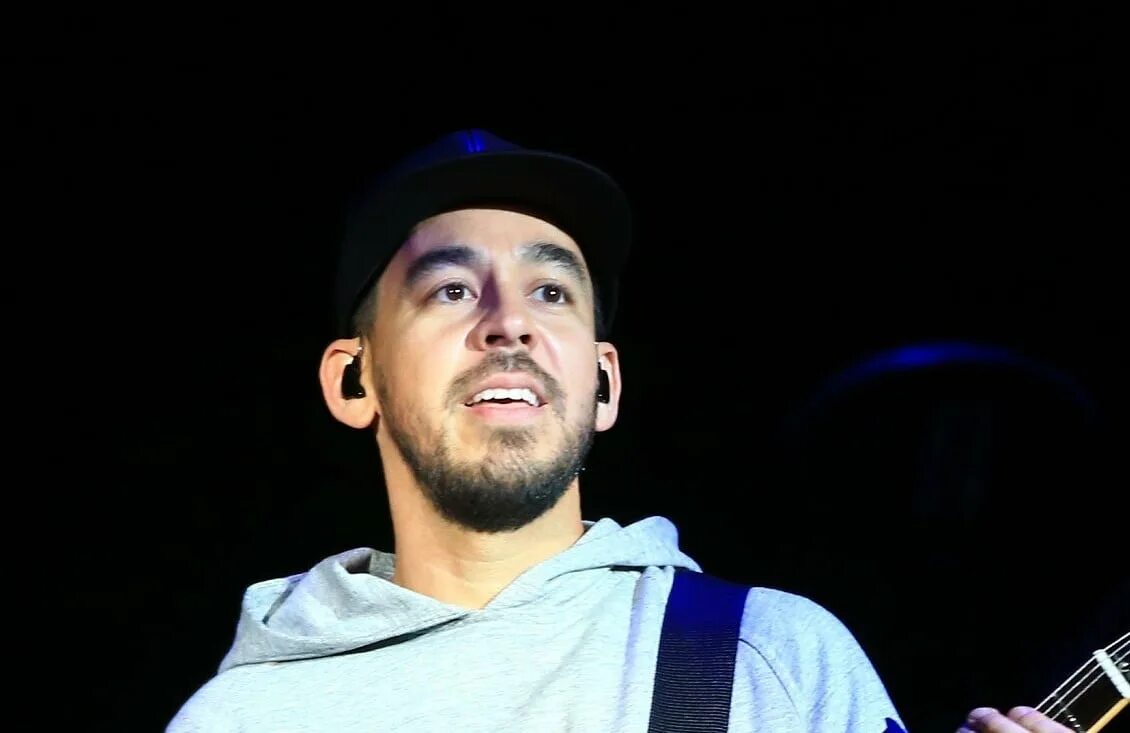 майк шинода 1999. майк шинода. майк шинода 2018. Mike today. майк шинода 2022.