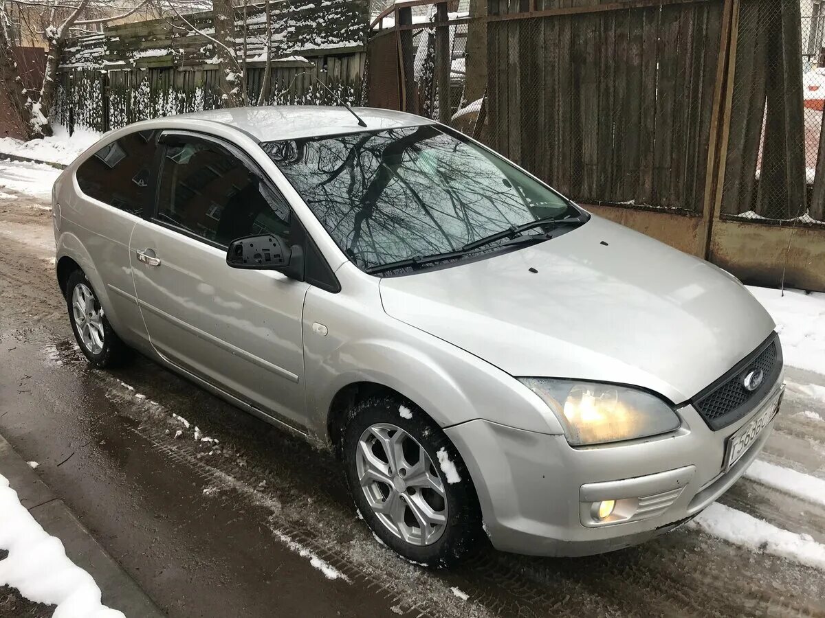 Фокус 2 хэтчбек 2006. Ford Focus 2006 хэтчбек. Ford Focus II 2006. Ford Focus 2 хэтчбек серебристый. Ford Focus 2006 универсал.