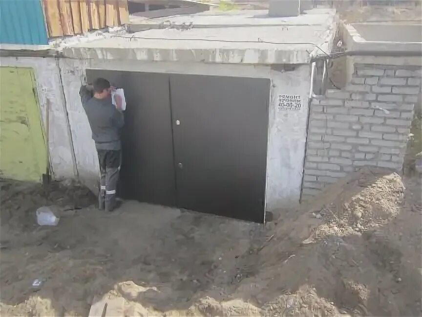 Гаражный улан удэ. Ворота автомат с дверью гаражные в улан удэ. гаражи улан-удэ. ворота гаражные купить в улан удэ. построить гараж в улан-удэ цена.