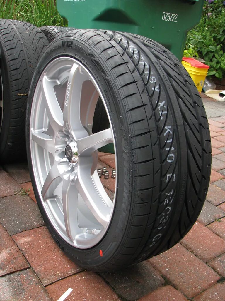 Hankook ventus s2 as x. Ventus v12 EVO. Ханкук 110. Hankook v12. Ханкук 110 в 12