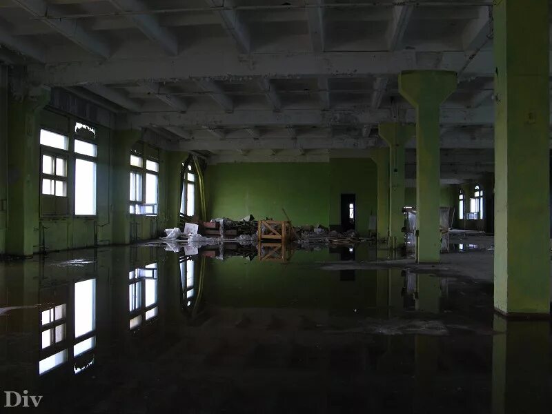 фабрика красная звезда заброшка. завод красная заря волгоград. комбинат красная заря тверь. красная заря завод санкт-петербург. красные зори завод.