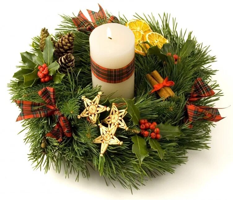 Корона на адвент. Новогодний венок на стол со свечами. Венок со свечками. Рождественские композиции со свечами. Украшениеновоголнего стола.