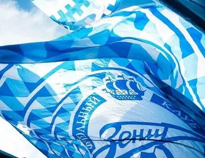 Зенит бело голубое небо