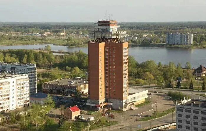 Йошкар ола здание. Дом на эшкинина 2 йошкар ола. йошкар-ола высотки. дом кока-кола йошкар-ола. здание кока кола йошкар ола.