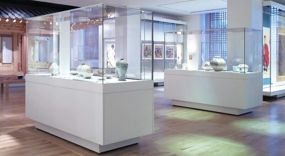 Show cases