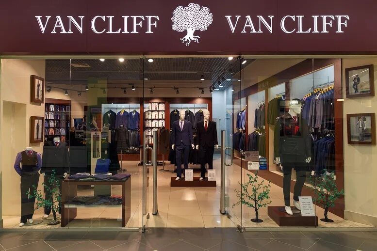 Магазин ван клиф. Ван Клифф Пермь. Ван Клиф мужская одежда. Van Cliff Exclusive super 120s. Van Cliff мужская одежда логотип.