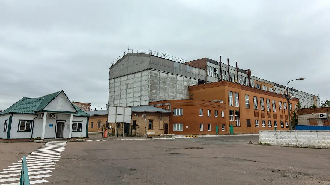 Клинский завод. Заводы в клину. Заводы в клину. Клинский завод. Сан инбев завод фото.