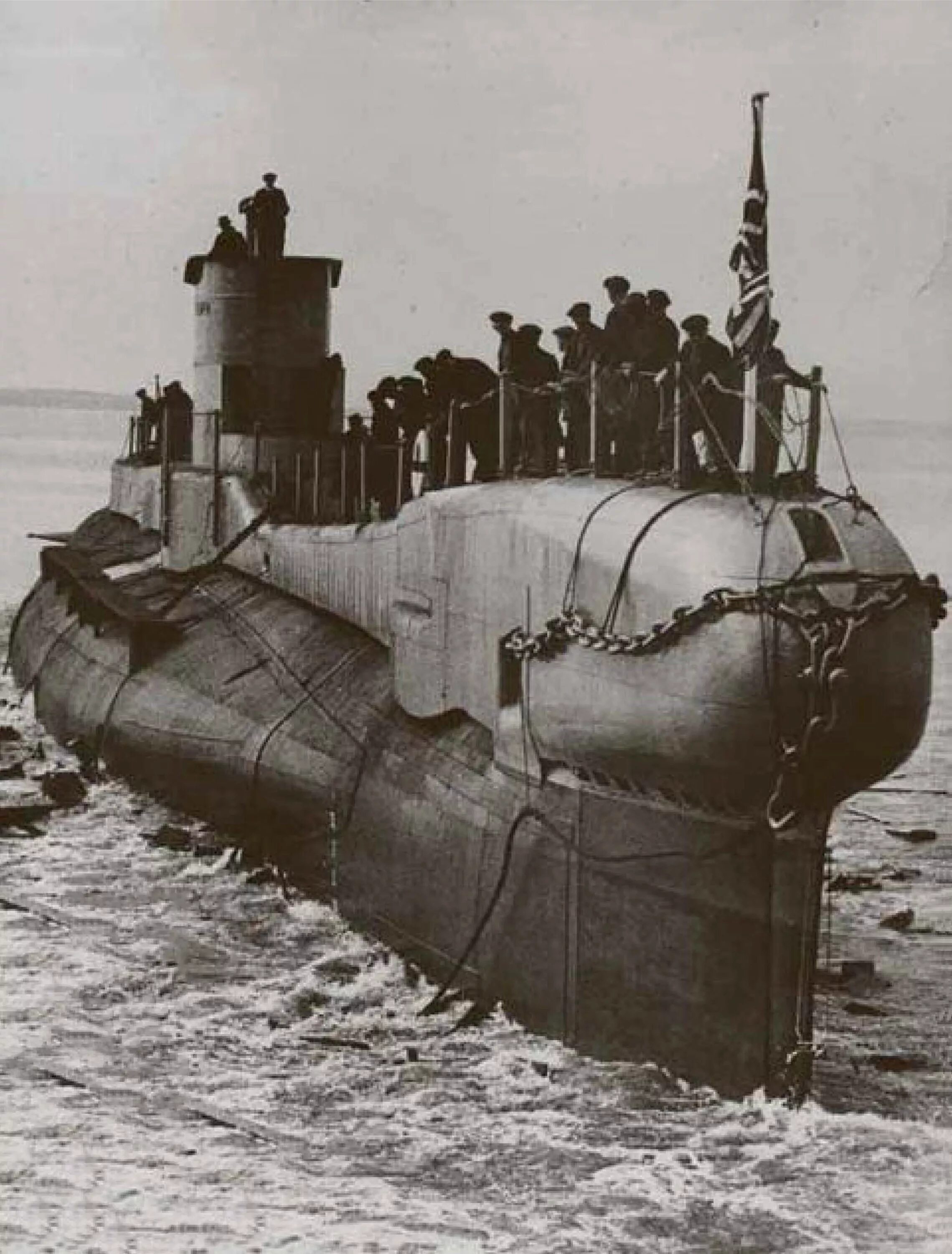 Подлодки второй мировой. Подводные лодки первой мировой войны. Подводная лодка первой мировой войны. Подлодки 1 мировой войны. Подводные лодки 2 мировой войны Германии.