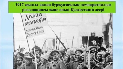 Ұйықтап жатқан әйелдің аяғын ысқылау және өкшесіне камминг жасау видеосы