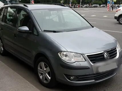 Volkswagen touran 2010 года