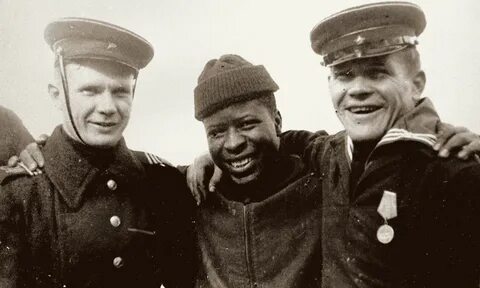 Что начали получать советские моряки в 1944