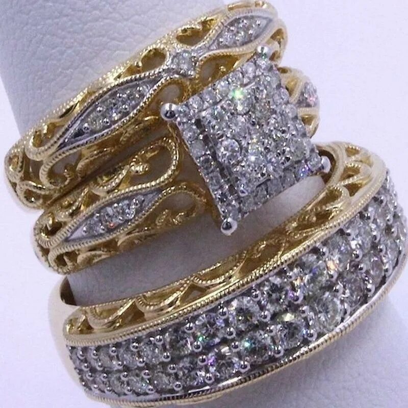 Красивые кольца. Красивые золотые украшения. Роскошное кольцо. Эксклюзивные ювелирные украшения.