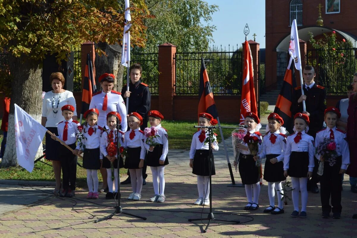 Краснодарский край Динской район станица Новотитаровская. Достопримечательности ст.Новотитаровская. Достопримечательности Новотитаровской. Новотитаровская администрация. Погода в новотитаровской краснодарский край на 10