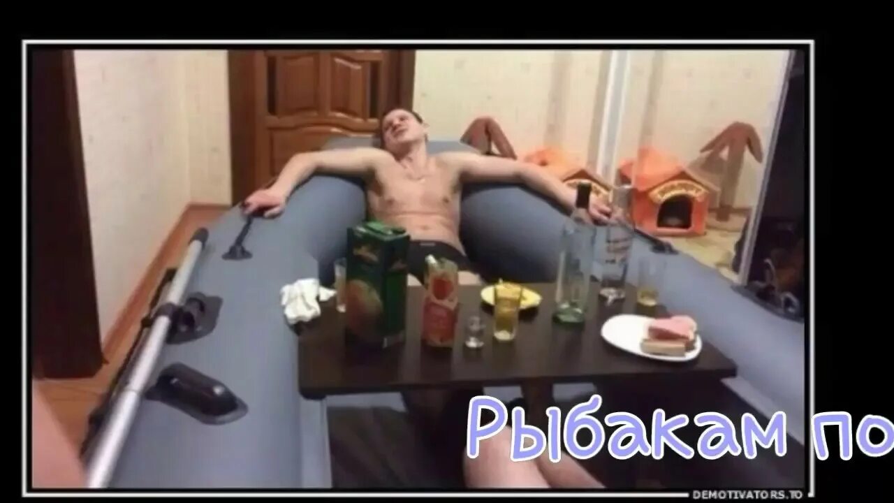 Как встречает мужа пьяная голая жена