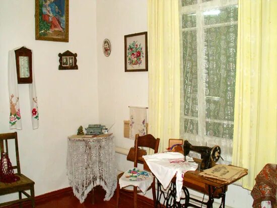 Советская. Дом музей серафимовича. Серафимович музей истории усть-медведицкого казачества. Музей серафимович волгоградская область. Музей серафимович волгоградская область.