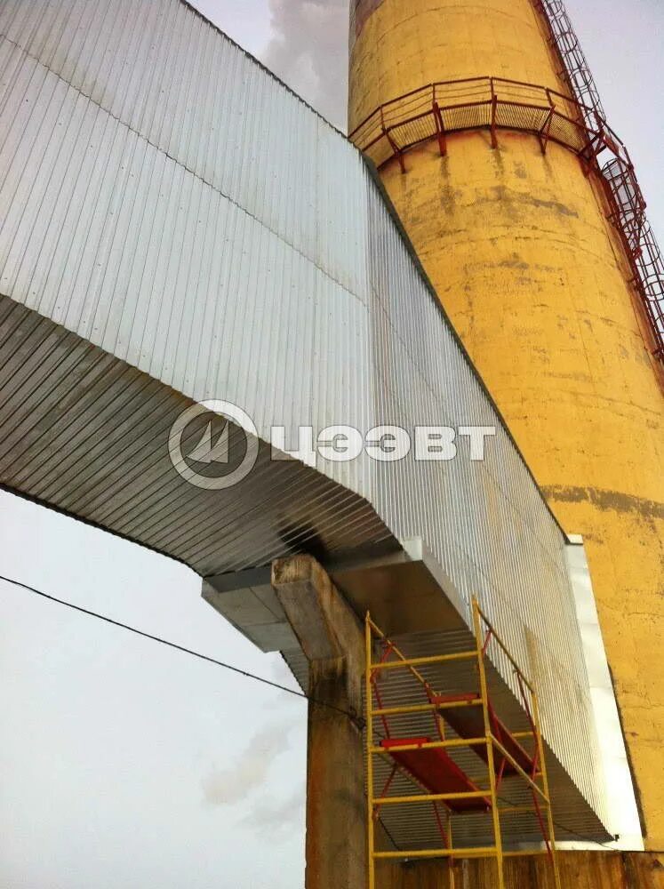 Теплоизоляция газохода на тэц. Изоляция газохода. Газоходы тэц. Газоход дымовой трубы. Теплоизоляция газоходов котельной.