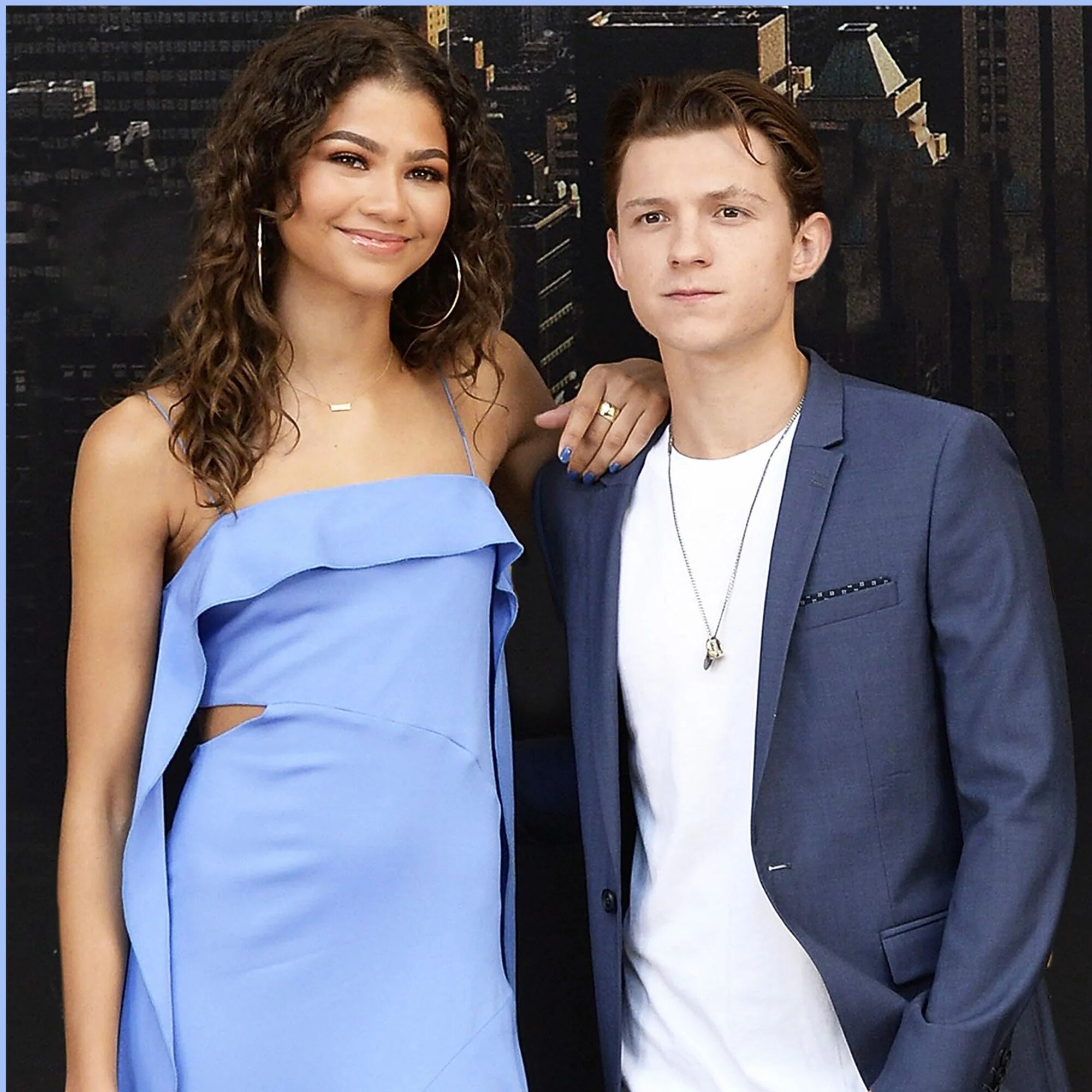 Рост зендаи и тома холланда. Зендая и том Холланд. Tom Holland and Zendaya. Zendaya и том Холланд. Tom Holland и зендая.