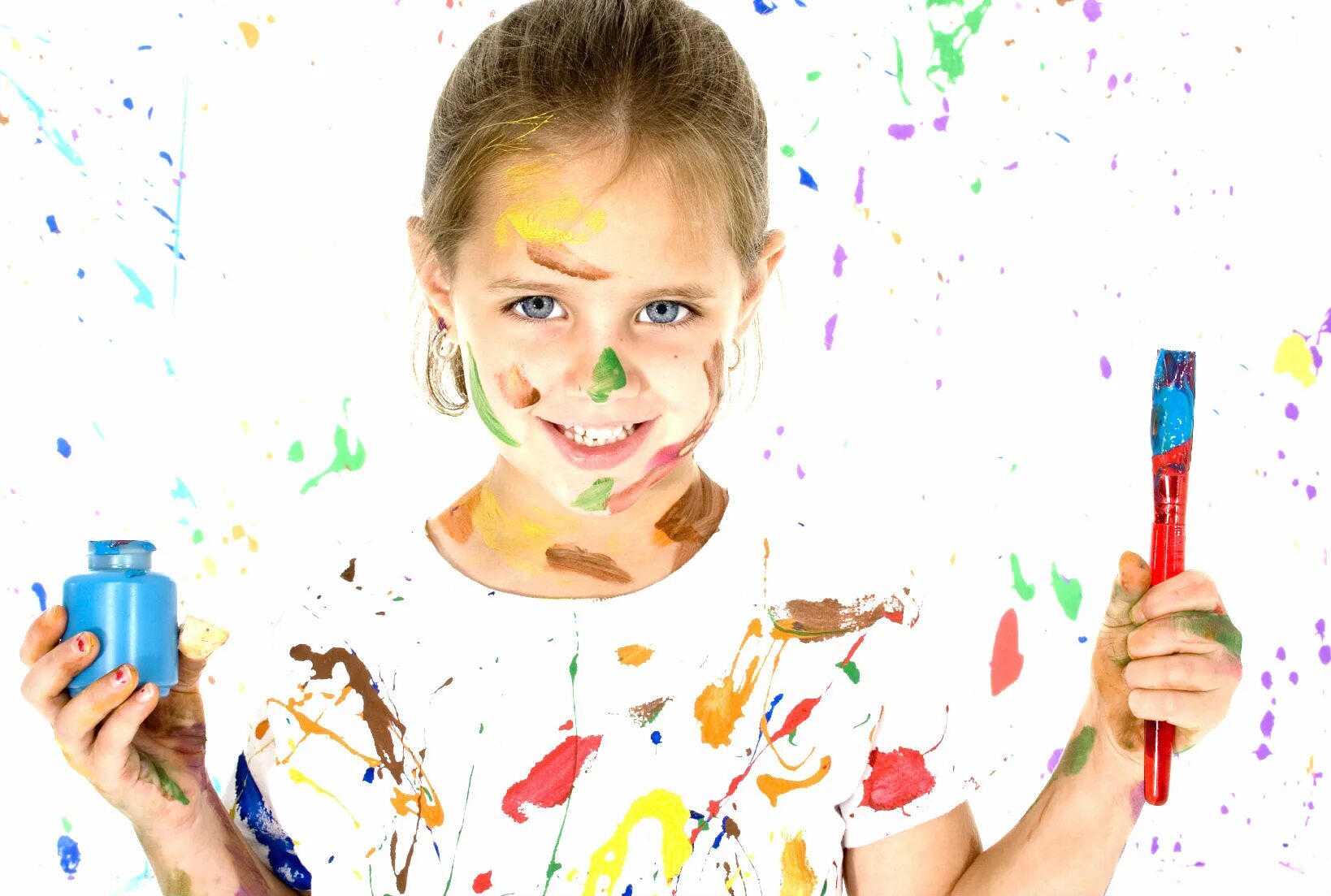 Children's painting. Краски для детей. Краски для девочек. Рисуем красками с детьми.