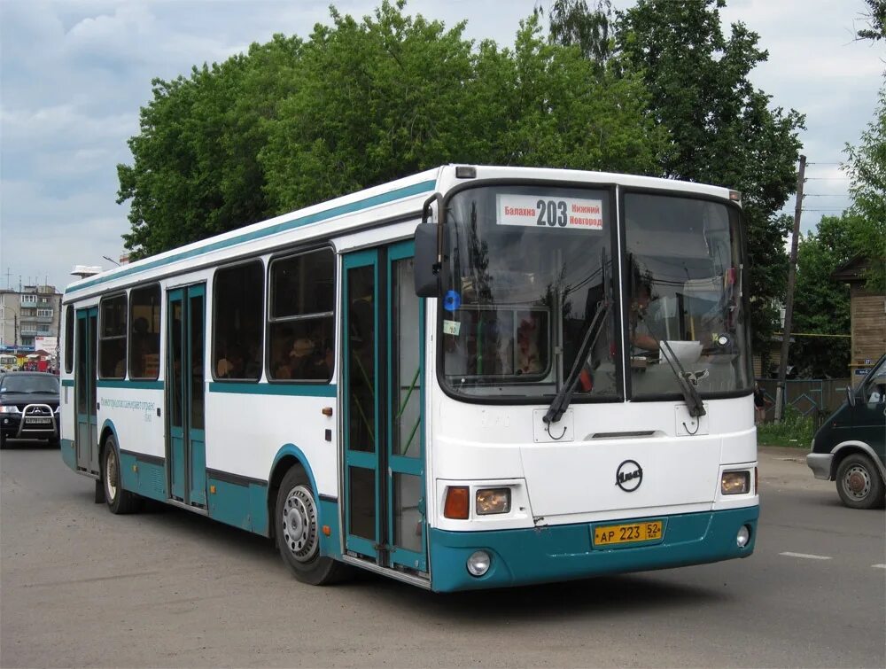 Автобус 203 балахна нижний. Маршрут 203 автобуса нижний новгород балахна. Маршрут 203 автобуса нижний новгород. Маз-203 автобус. Автобус e70.