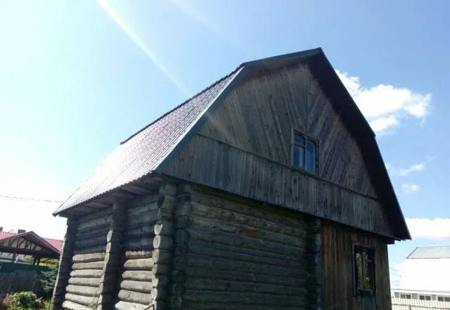 Скупка домов под разбор. Снесенный деревянный дом. Разбор дома из бруса. Демонтаж старых домов. Дом под разбор.