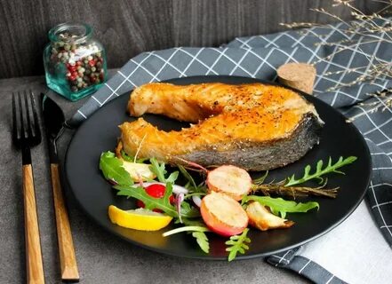 Вкусно пожарить стейк семги