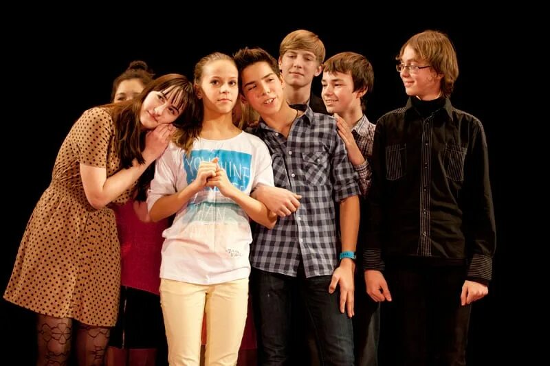 дмтюа / сцена «театр русская драма». театральная студия для подростков. театральная студия будильник тюмень. театральная студия для подростков. театральная мастерская будильник тюмень.