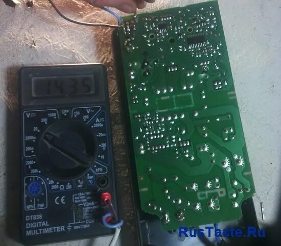 Зарядное Makita DC1414 T - купить в Екатеринбурге, цена 300 руб., продано 7 октя