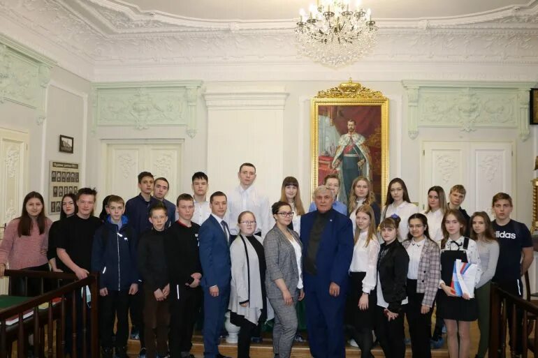 улица мира 9 тобольск. дом купца тобольск. тобольский городской суд. судья криванков андрей сергеевич. тобольский городской суд тюменской области.