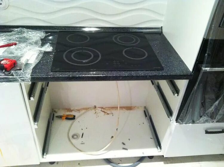 Установка встраиваемого духового шкафа своими руками в кухонный гарнитур
