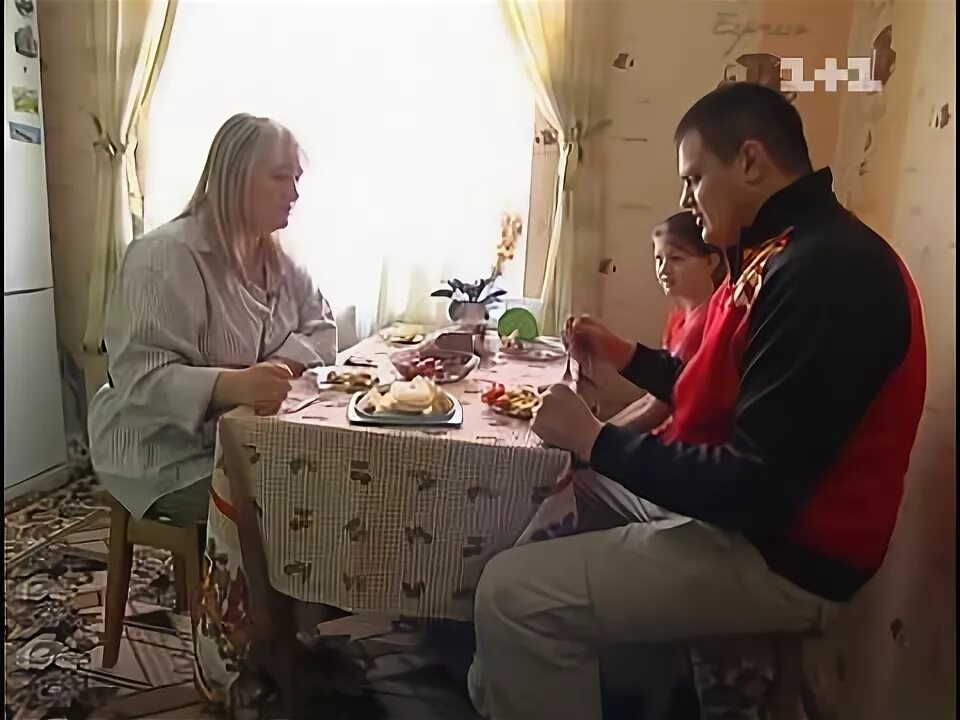 Меняю жену скандальные выпуски. Меняю жинку. Новый сезон меняю жену. Украинское шоу меняю жену. Міняю жінку 1 сезон 7 серия.