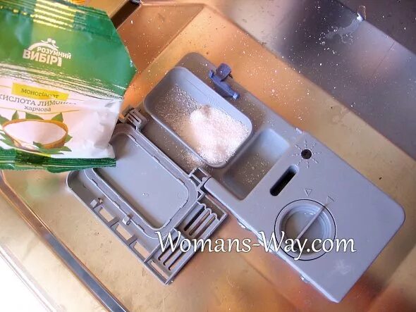 Как очистить духовку лимонной кислотой. Стиральная машина haier hw60-12829a. Чистка посудомоечной машины аристон. Посудомойка и лимонная кислота. Накипь в посудомоечной машине.
