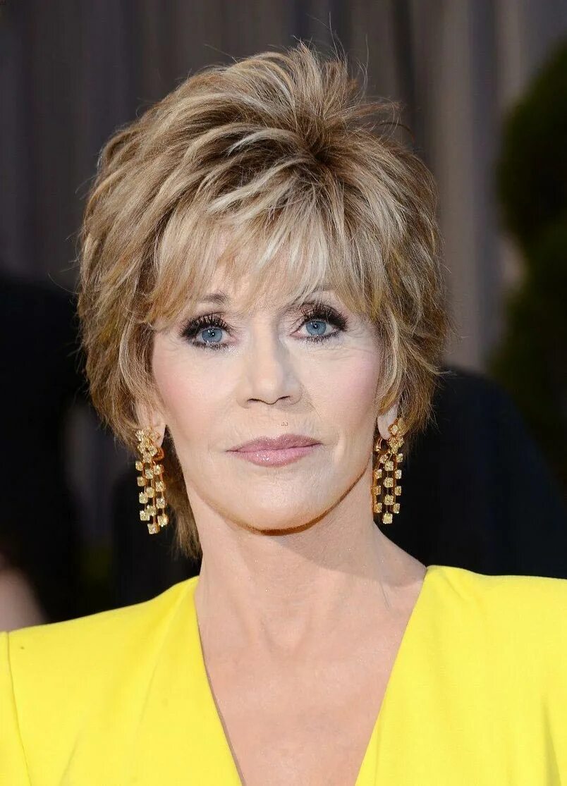 Стильные стрижки за 50. Jane Fonda. Джейн фонда сейчас 2022. Джейн фонда стрижка. Джейн фонда 50.