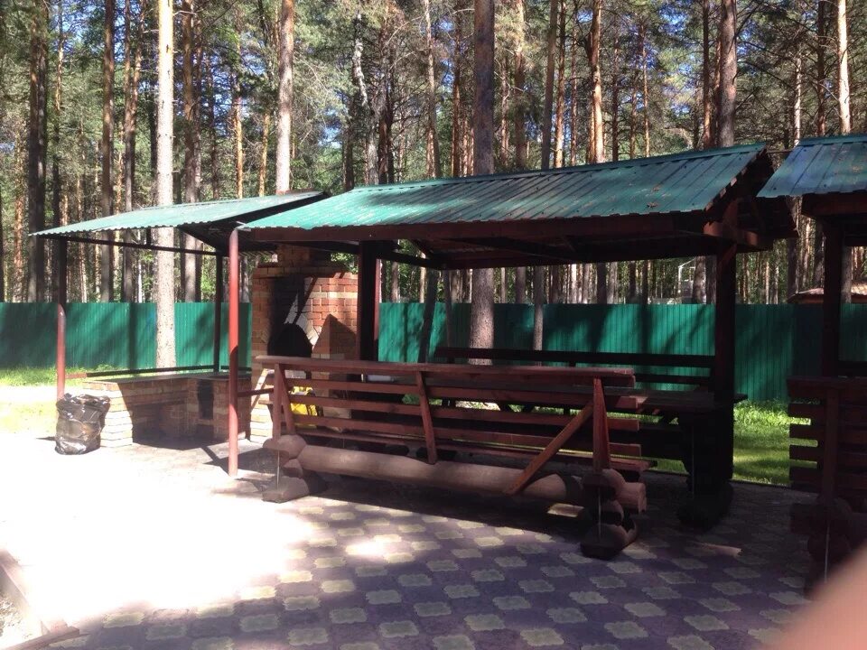 Турбаза усадьба тюмень. Бунгало липовое тюмень. База отдыха усадьба, , червишевский тракт, 7-й километр. Лукашино база отдыха тюмень. Турбаза тюмень.