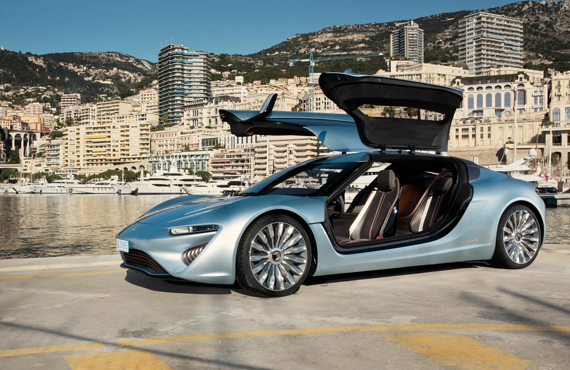 Электрокары NANOFLOWCELL. NANOFLOWCELL quant e-Sportlimousine. Четырехместный спорткар. Современные электромобили. How much car