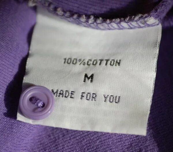 Песня у нее бирки цвета. Бирка для вб. Бирка от платья. Круглая бирка. Песня у нее бирки цвета.