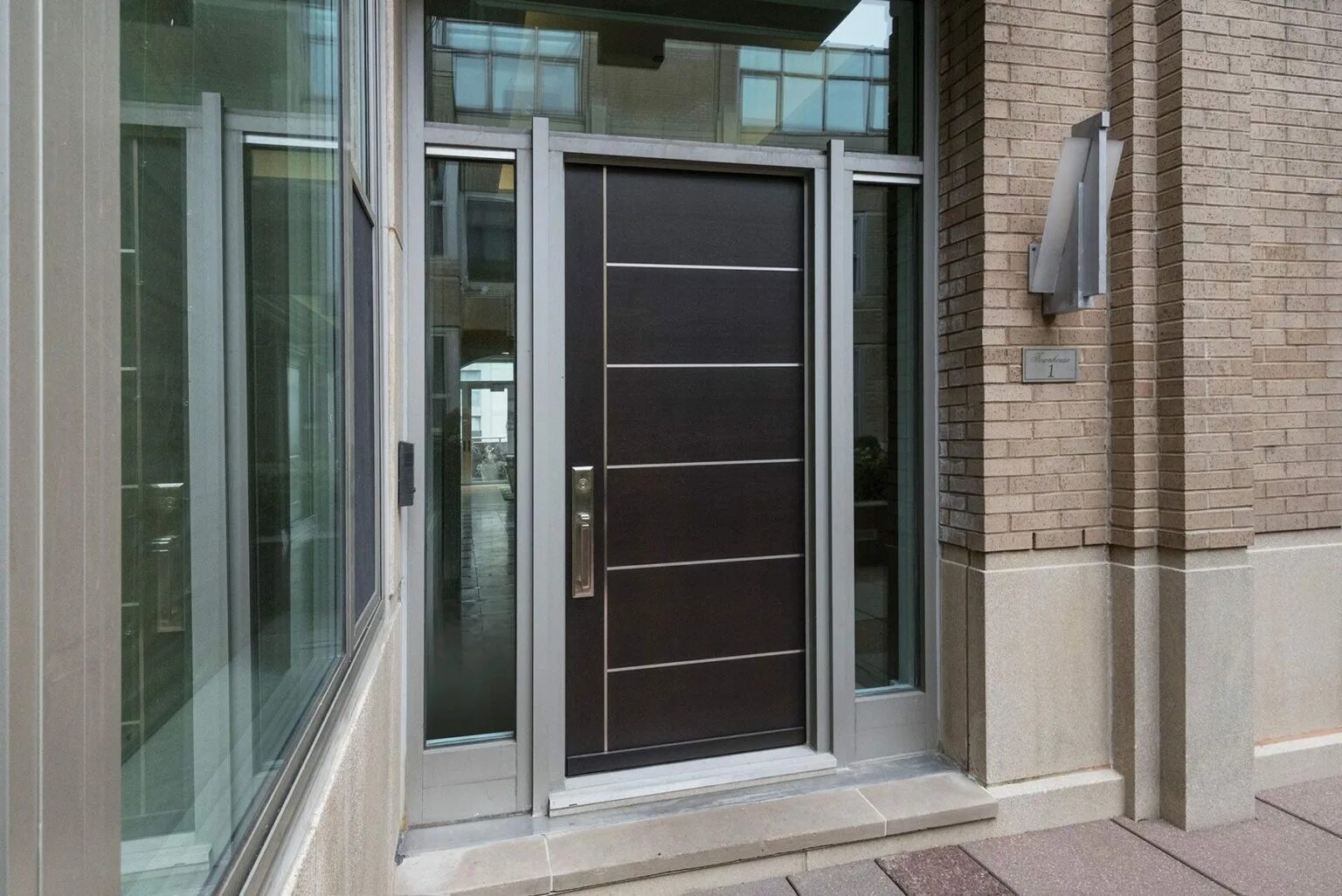 Двери стеклопакеты входные. Plastikovie входные двери schuco anthracite grey. входные алюминиевые двери легран. уличная пластиковая дверь. пластиковая стеклянная дверь.