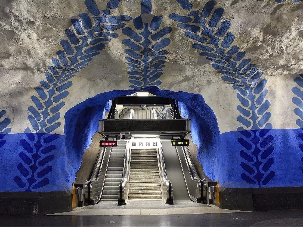 10 красивейших станций метро в мире