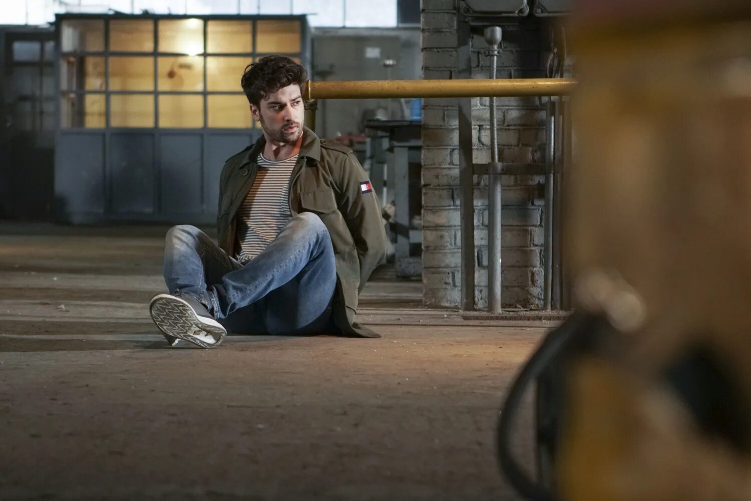 азра не отпускай мою руку. канал романтичное не отпускай мою руку. канал романтичное не отпускай мою руку. ипек филиз язиджи. не отпускай мою руку поцелуй.