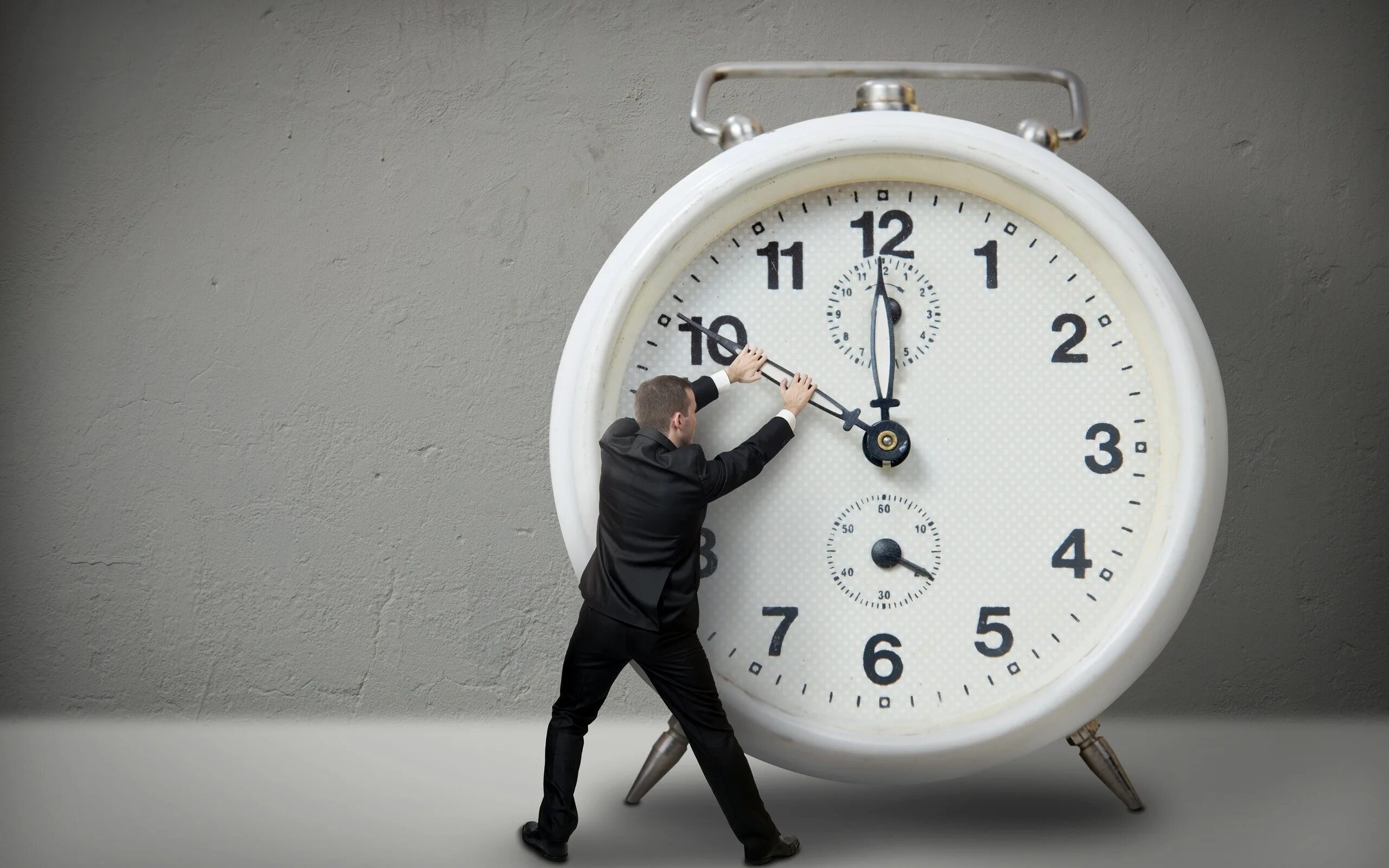 At twelve o clock the workers