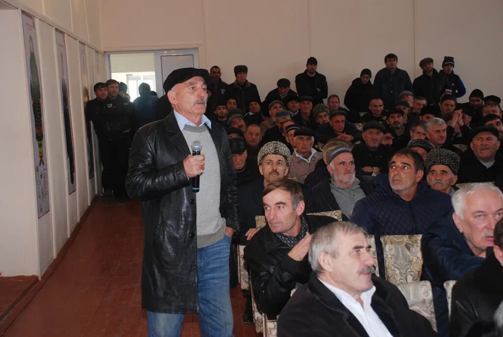 Дылым казбековский район. Село дылым казбековский район. Погода в дылыме. Дылым центр. Гуни.