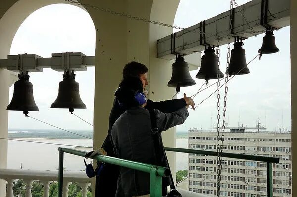 колокол хабаровск. колокола свято-данилова монастыря. колокола в церкви. колокол хабаровск. колокольня златоуст колокол.