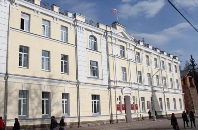 Налоговая города смоленск. Мэрия смоленска. жилой дом горсовета 8 смоленск.