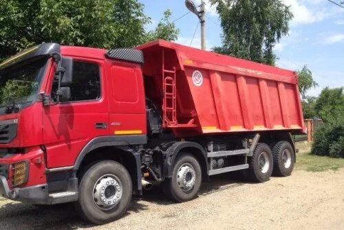 Volvo FMX 8x4 самосвал со спальником. Вольво самосвал 8х4 углевоз. Вольво самосвал 8х4 1998-2000. Самосвал Вольво 8х4 со спальником.