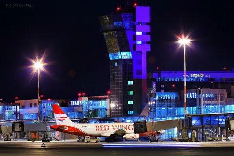 Рядом с аэропортом кольцово