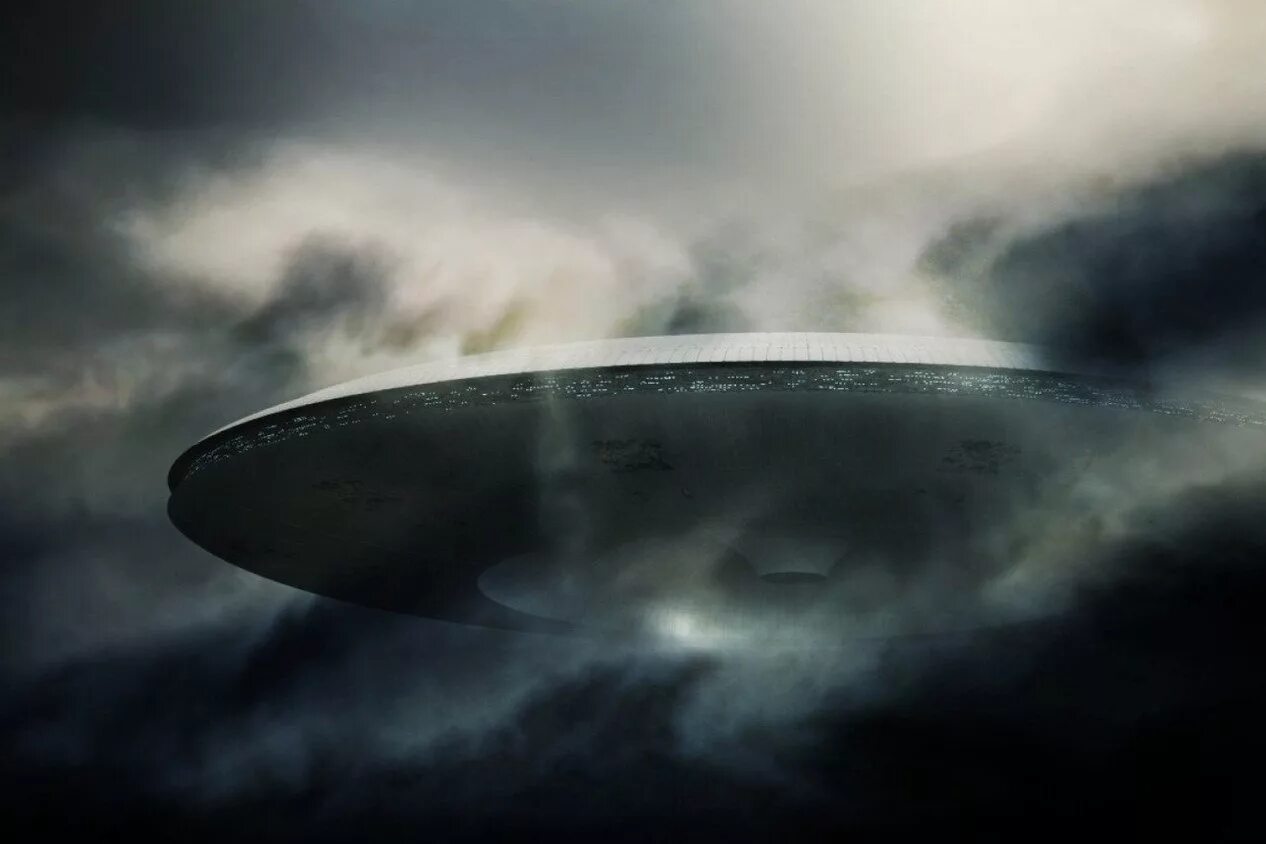 Летающая тарелка. Виды инопланетных кораблей. Инопланетный корабль. Инопланетный корабль. Инопланетный корабль.
